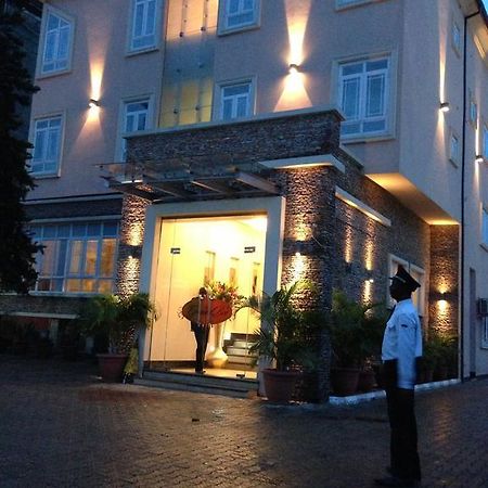 Grandbee Suites Икея Экстерьер фото