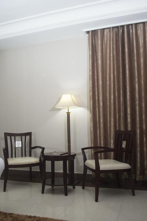Grandbee Suites Икея Экстерьер фото