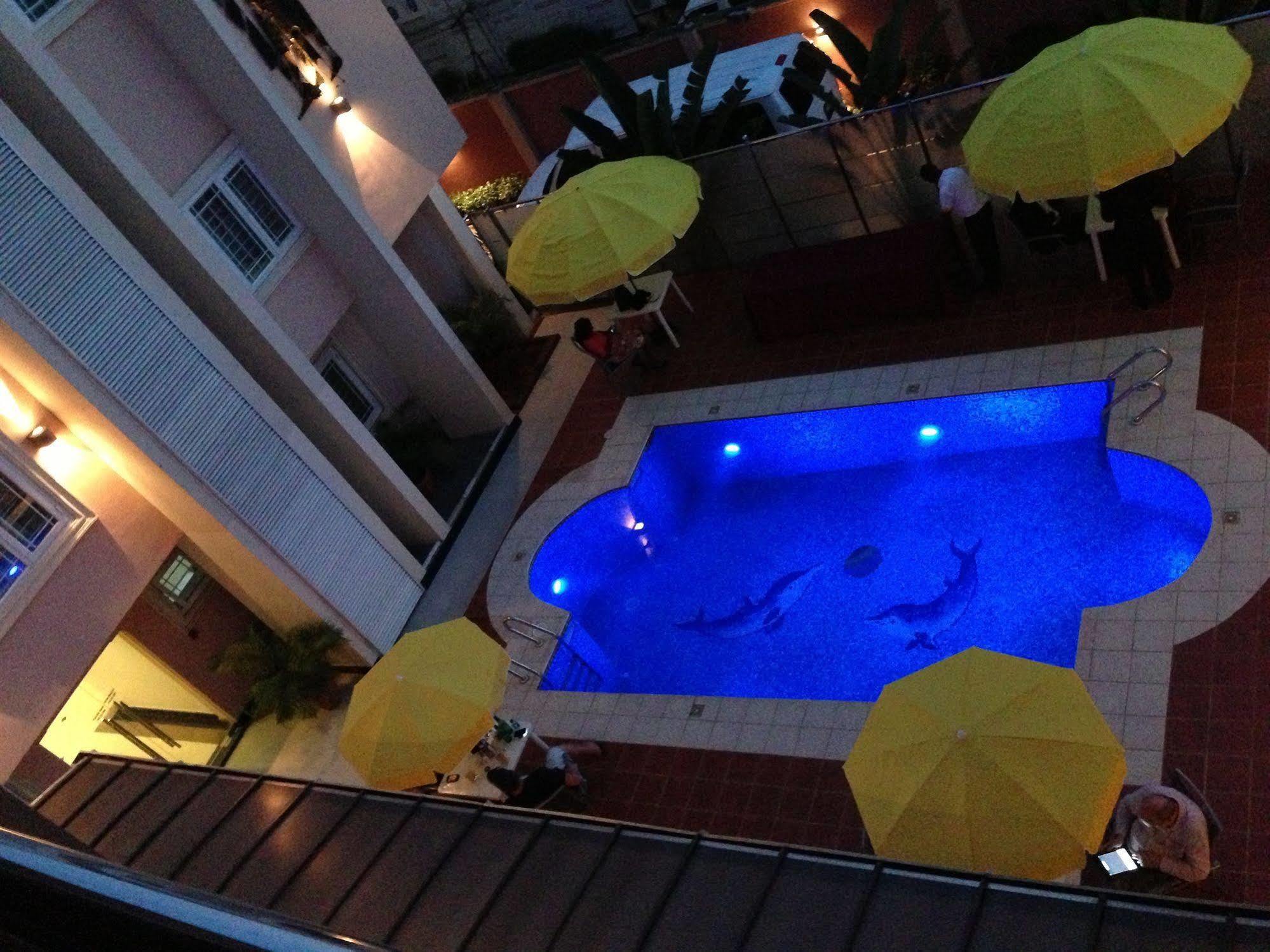 Grandbee Suites Икея Экстерьер фото
